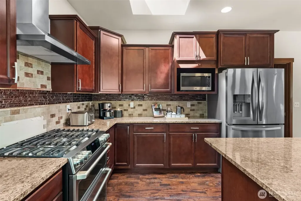 6524 Woodhill Drive NW Gig Harbor WA 98332