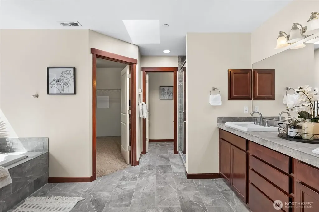 6524 Woodhill Drive NW Gig Harbor WA 98332