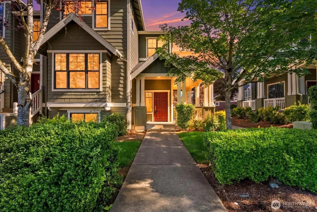 1867 NE Kenyon Court Issaquah WA 98029
