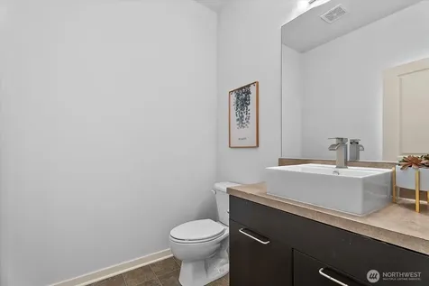 1867 NE Kenyon Court Issaquah WA 98029