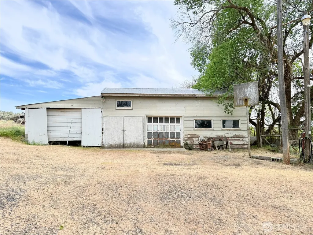 4434 Sr 21 N Odessa WA 99159