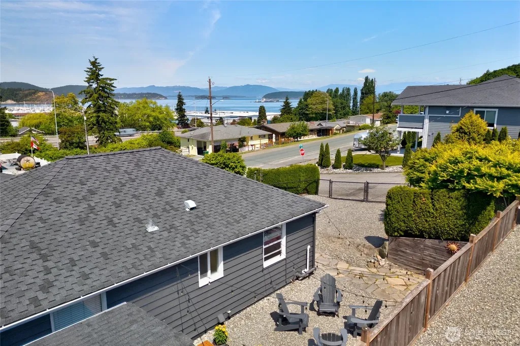 701 37th Street Anacortes WA 98221