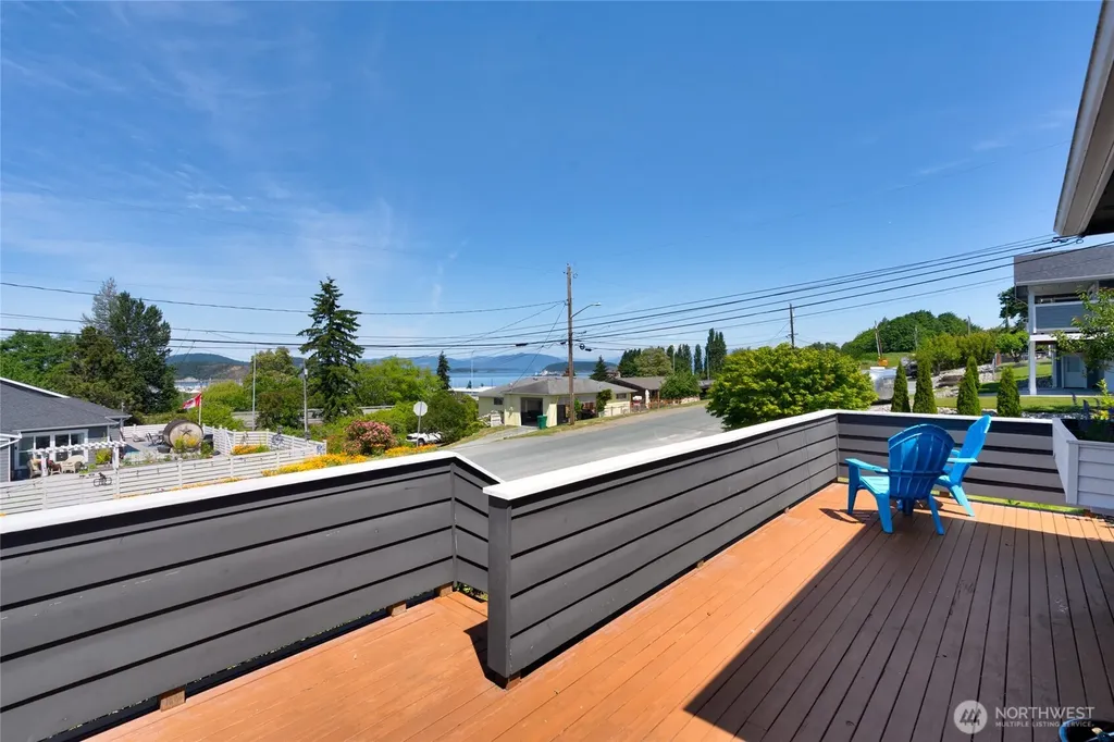 701 37th Street Anacortes WA 98221