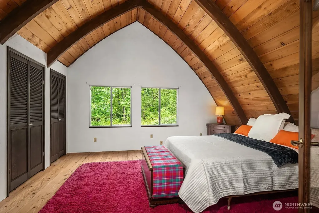 24735 SE Summit-landsburg Road Ravensdale WA 98051
