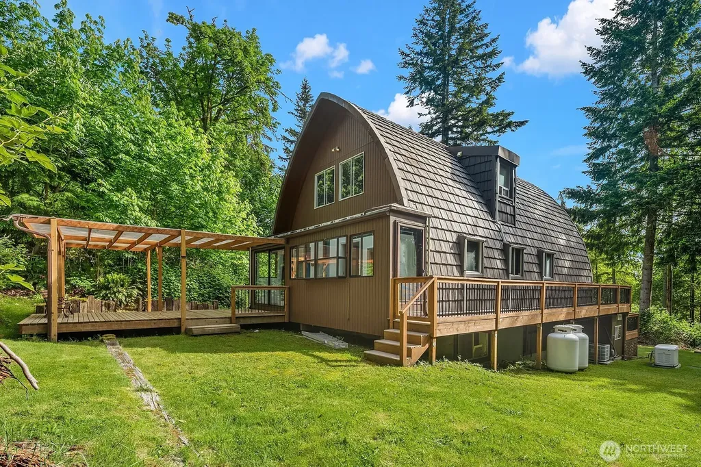 24735 SE Summit-landsburg Road Ravensdale WA 98051