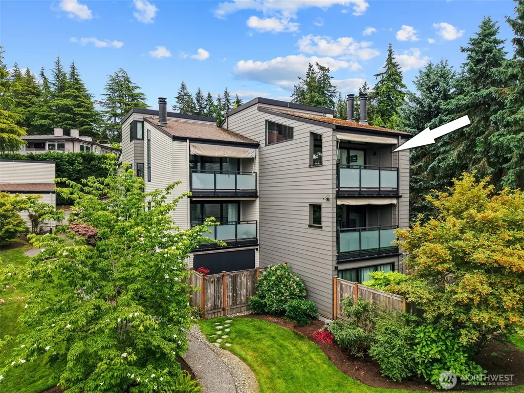 11226 NE 68th Street Kirkland WA 98033