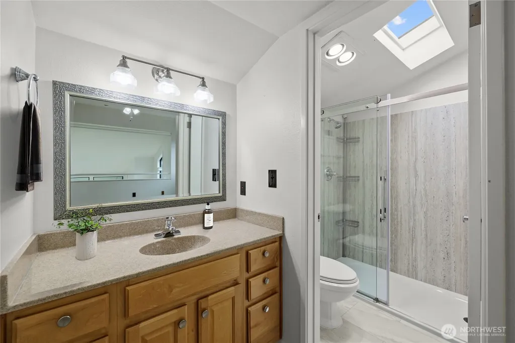 11226 NE 68th Street Kirkland WA 98033