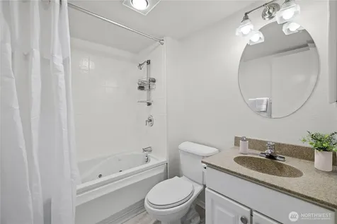 11226 NE 68th Street Kirkland WA 98033