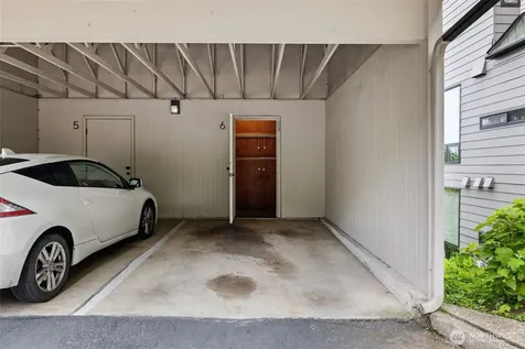 11226 NE 68th Street Kirkland WA 98033