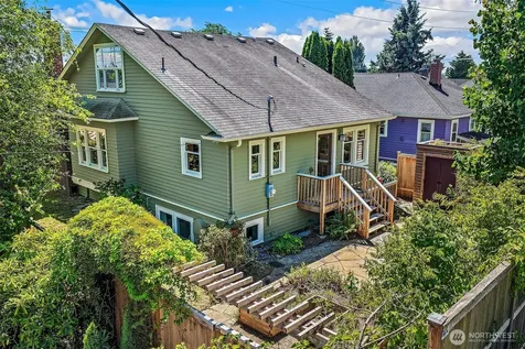 1002 NW 70th Street Seattle WA 98117