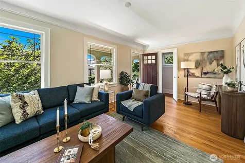 1002 NW 70th Street Seattle WA 98117