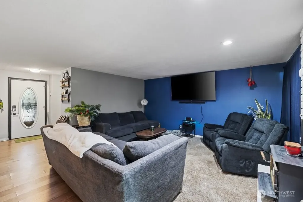 1607 W 46th Avenue Kennewick WA 99337