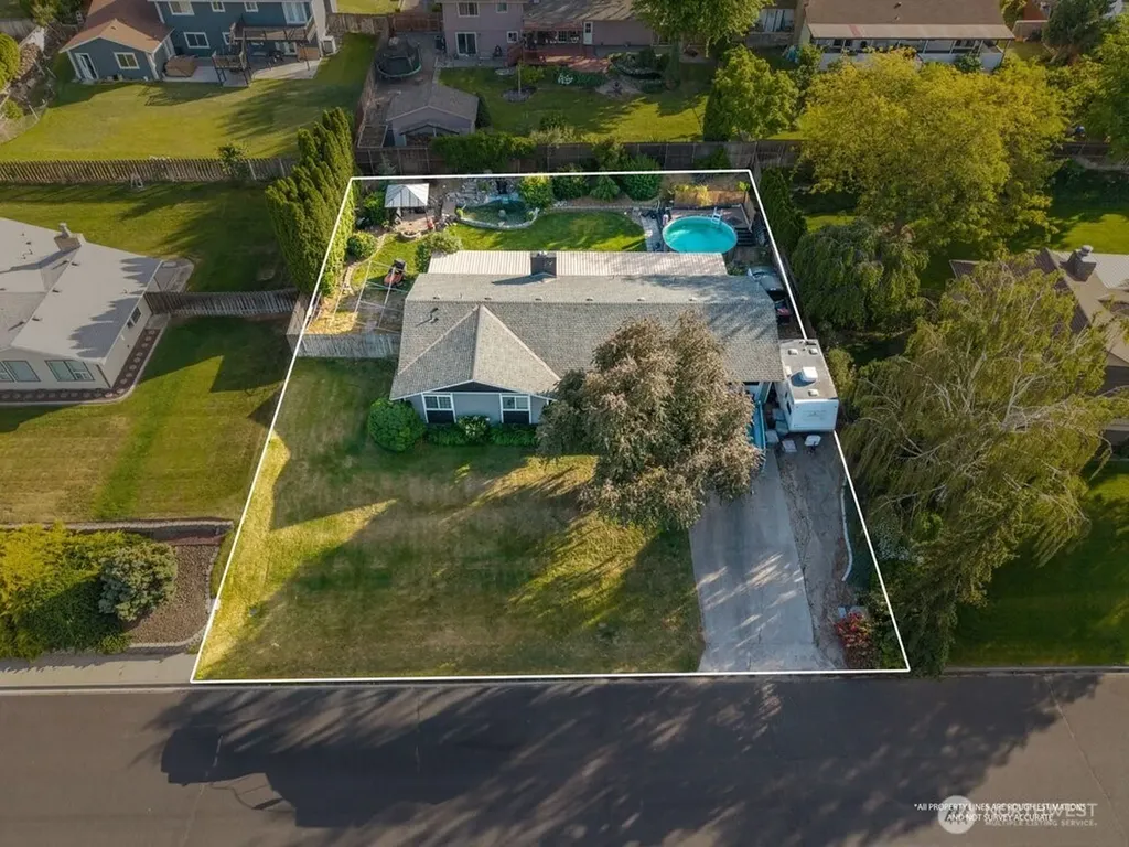 1607 W 46th Avenue Kennewick WA 99337