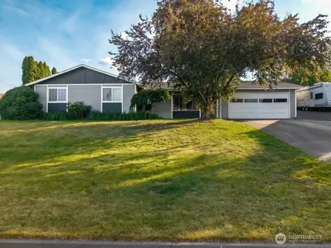 1607 W 46th Avenue Kennewick WA 99337