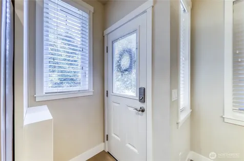 690 Wintersweet Road NE Bainbridge Island WA 98110