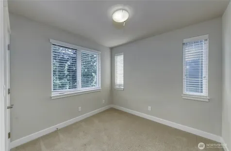 690 Wintersweet Road NE Bainbridge Island WA 98110