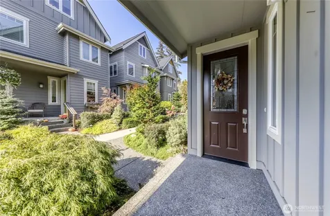 690 Wintersweet Road NE Bainbridge Island WA 98110