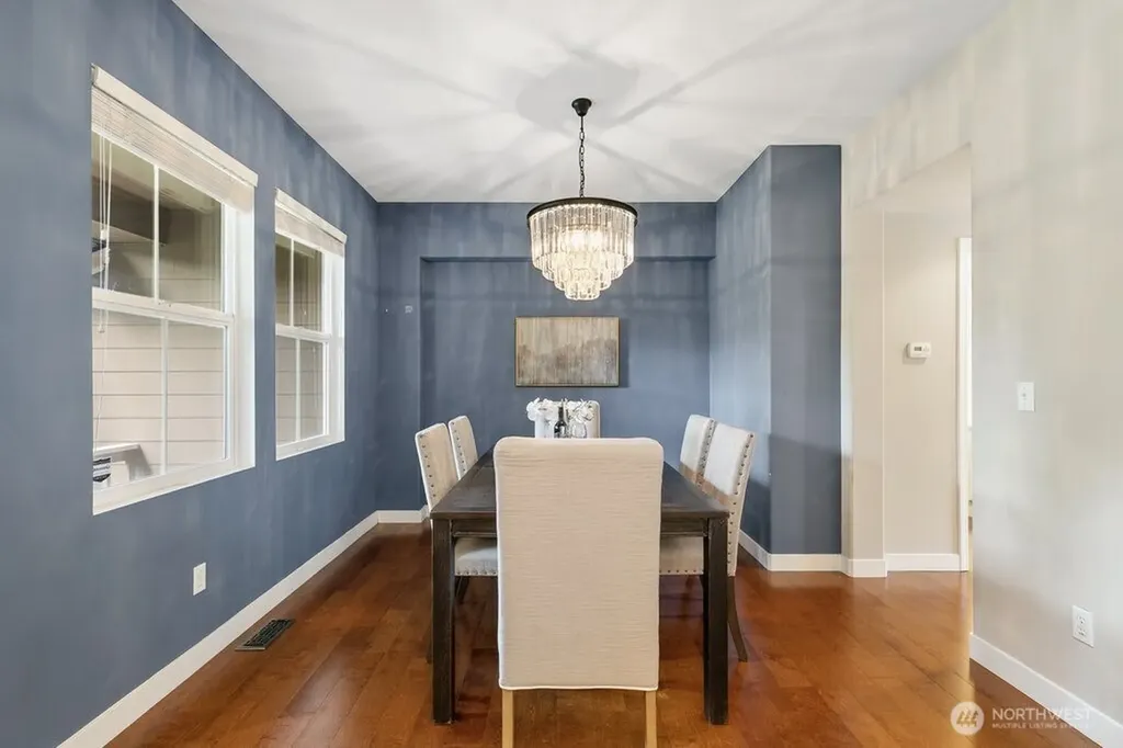 23977 SE 10th Street Sammamish WA 98075