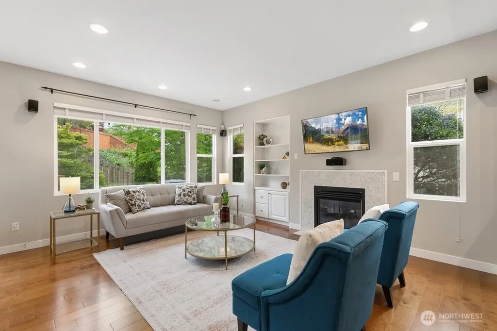23977 SE 10th Street Sammamish WA 98075