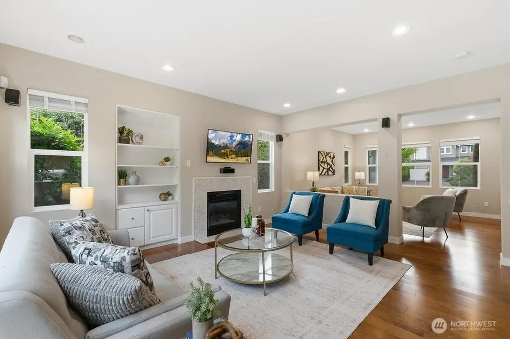 23977 SE 10th Street Sammamish WA 98075