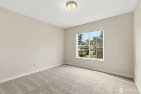 23977 SE 10th Street Sammamish WA 98075