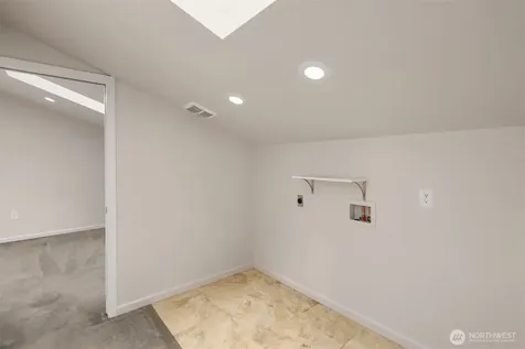 1161 Aberdeen Avenue NE Renton WA 98056