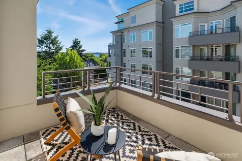 225 4th Avenue Kirkland WA 98033