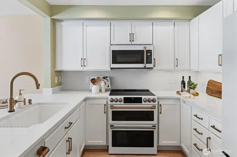 225 4th Avenue Kirkland WA 98033