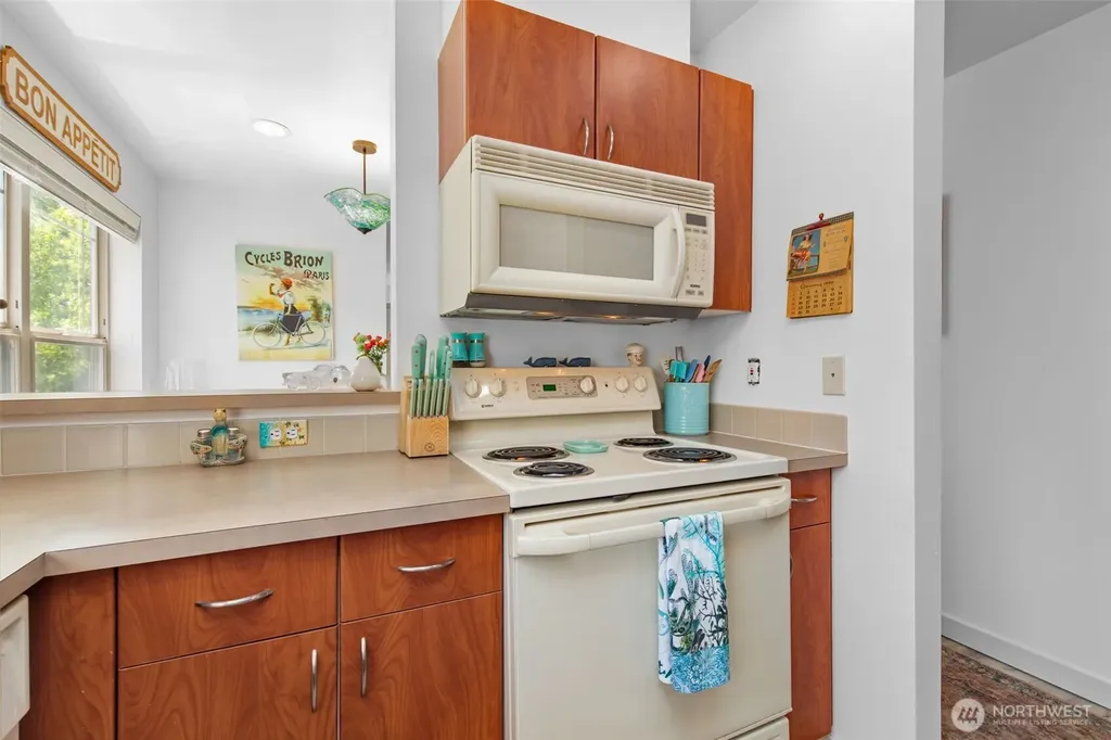 20800 72nd Avenue W Edmonds WA 98026
