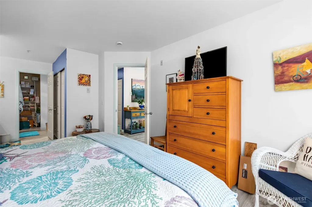 20800 72nd Avenue W Edmonds WA 98026