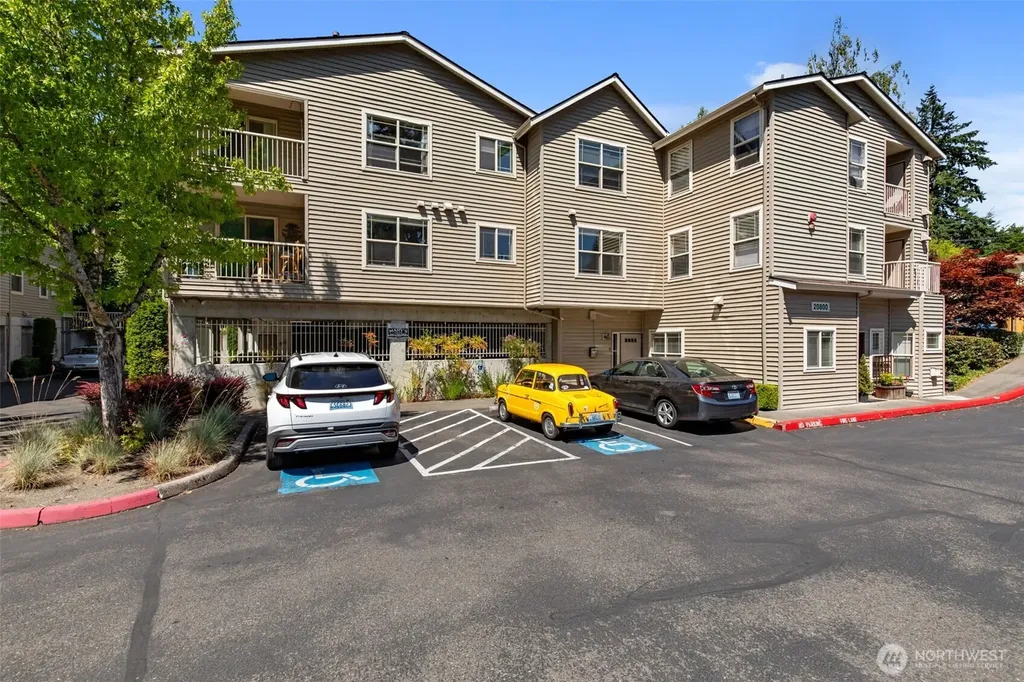 20800 72nd Avenue W Edmonds WA 98026