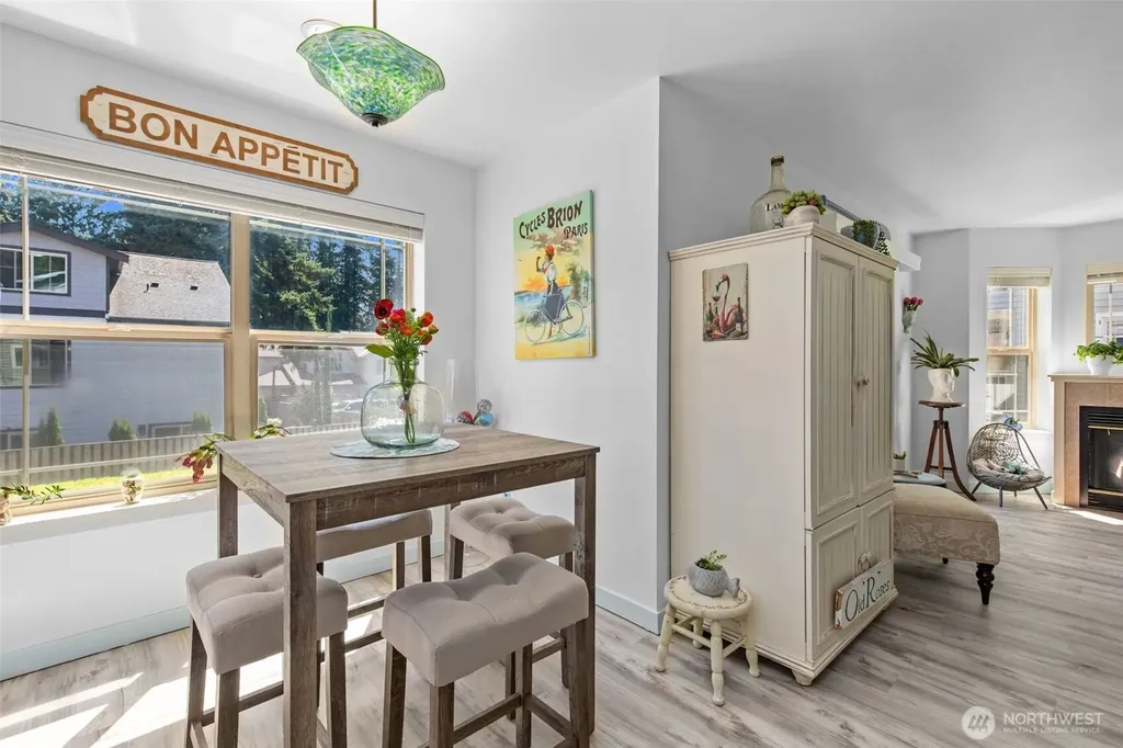 20800 72nd Avenue W Edmonds WA 98026