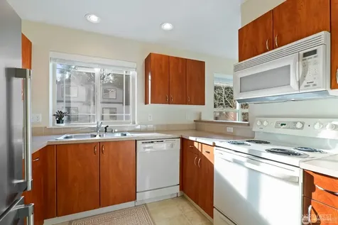 20800 72nd Avenue W Edmonds WA 98026
