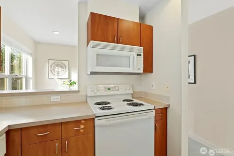 20800 72nd Avenue W Edmonds WA 98026