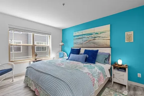 20800 72nd Avenue W Edmonds WA 98026