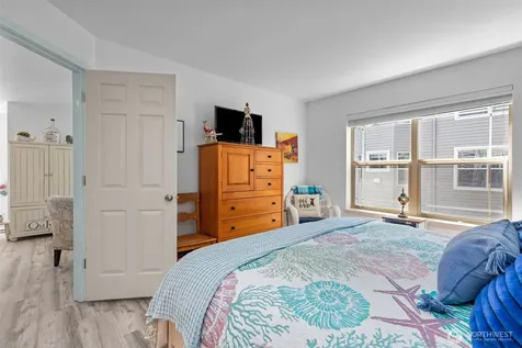 20800 72nd Avenue W Edmonds WA 98026