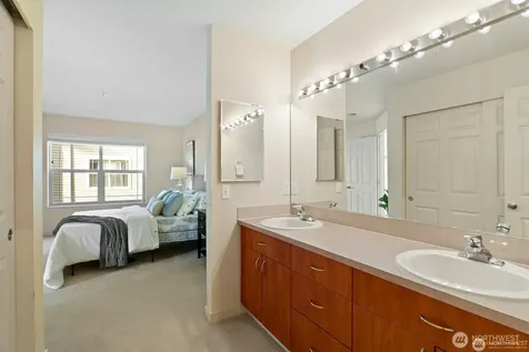 20800 72nd Avenue W Edmonds WA 98026