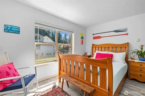 20800 72nd Avenue W Edmonds WA 98026