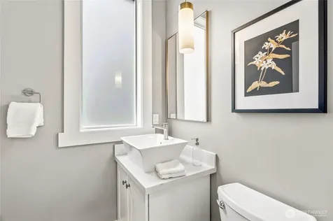3509 W Thurman Street Seattle WA 98199