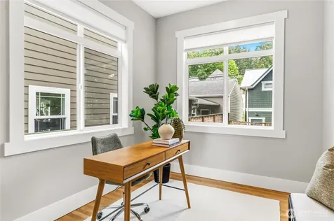 3509 W Thurman Street Seattle WA 98199