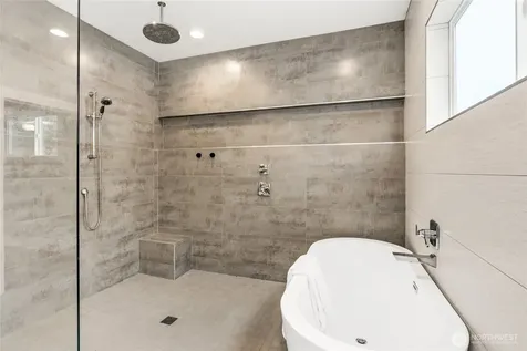 3509 W Thurman Street Seattle WA 98199