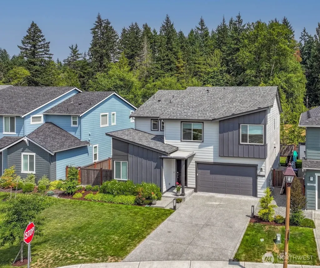 19226 Sandvik Place NE Poulsbo WA 98370