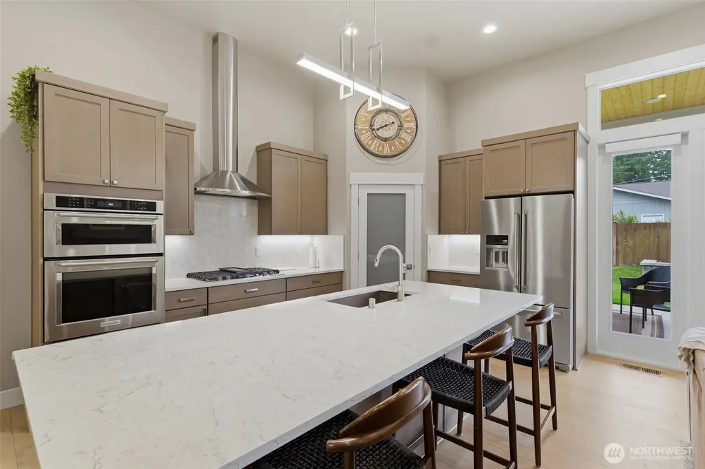 6105 132nd Street Ct NW Gig Harbor WA 98332