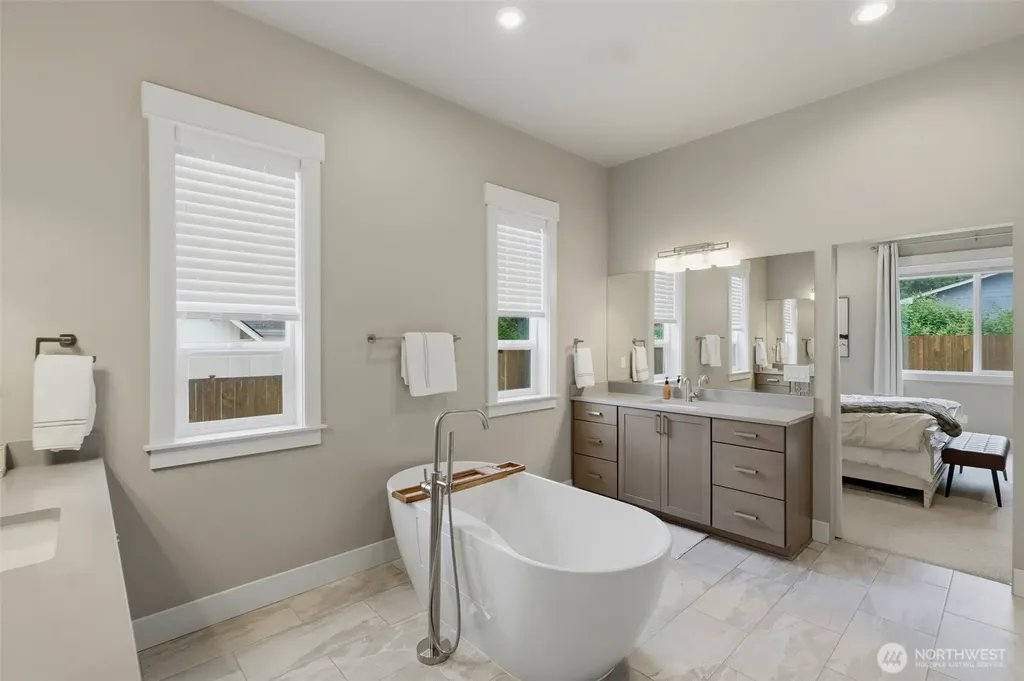 6105 132nd Street Ct NW Gig Harbor WA 98332