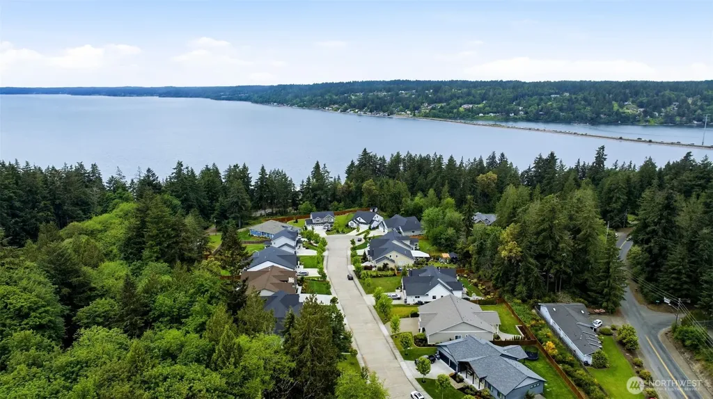 6105 132nd Street Ct NW Gig Harbor WA 98332
