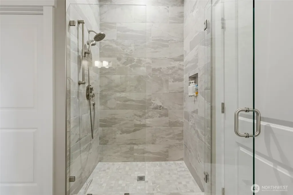 6105 132nd Street Ct NW Gig Harbor WA 98332