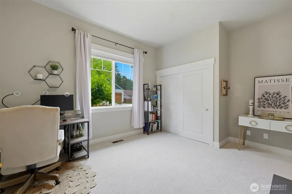 6105 132nd Street Ct NW Gig Harbor WA 98332