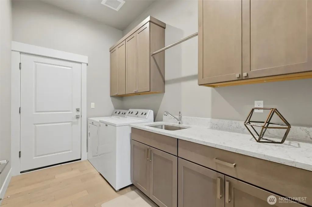 6105 132nd Street Ct NW Gig Harbor WA 98332