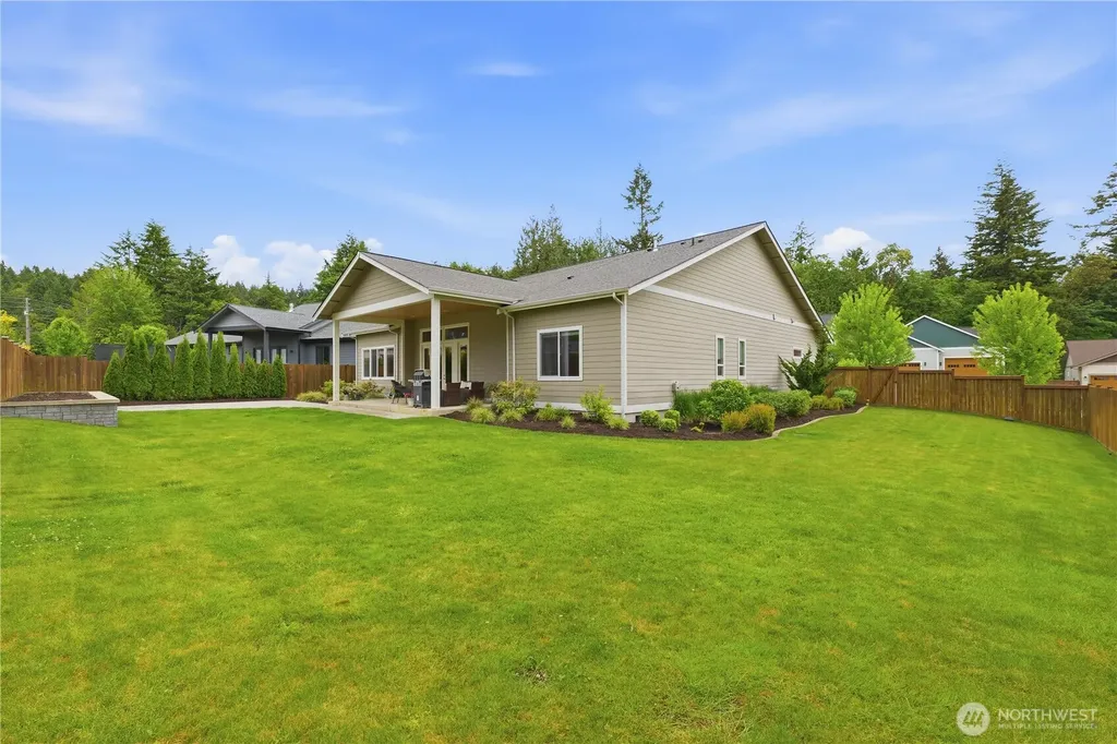 6105 132nd Street Ct NW Gig Harbor WA 98332