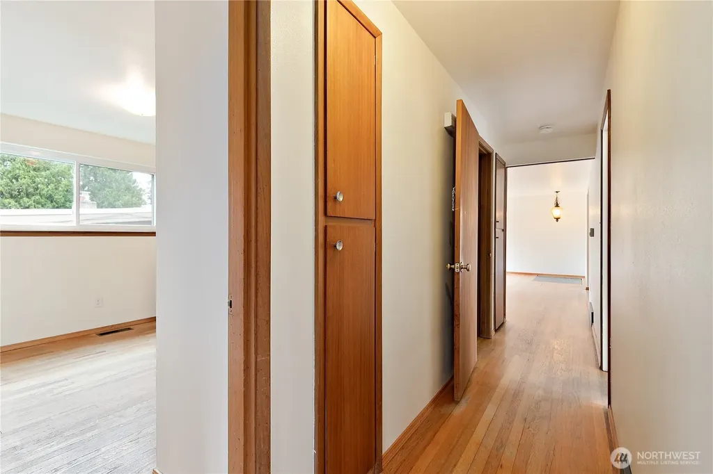 3536 NE 94th Street Seattle WA 98115